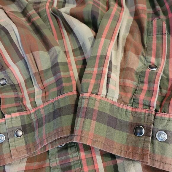 PrAna Men's Multi Plaid Long Sleeve Button Up Snap One Pocket Shirt Size Large - Picture 9 of 13